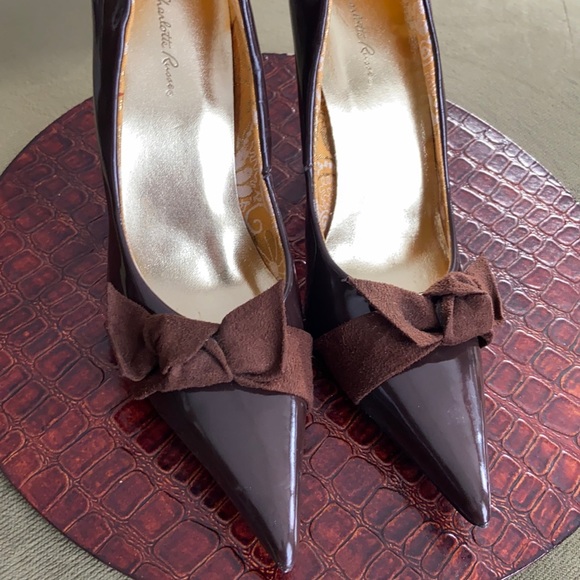 Charlotte Russe Faux Patent Leather & Suede Bow High Heel Shoes Women’s Size 7 - Picture 2 of 10